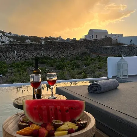 Vineyard Exclusive Suites Aparthotel 4*