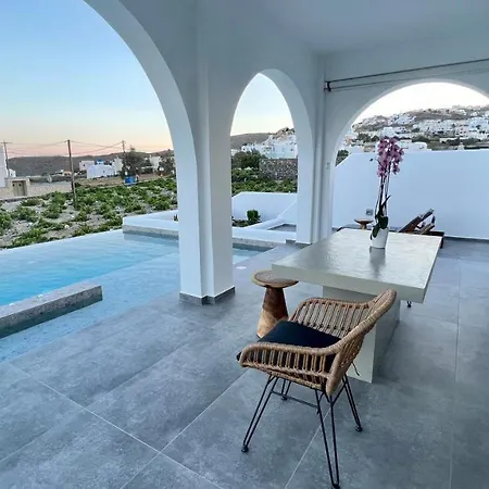 Vineyard Exclusive Suites 4*