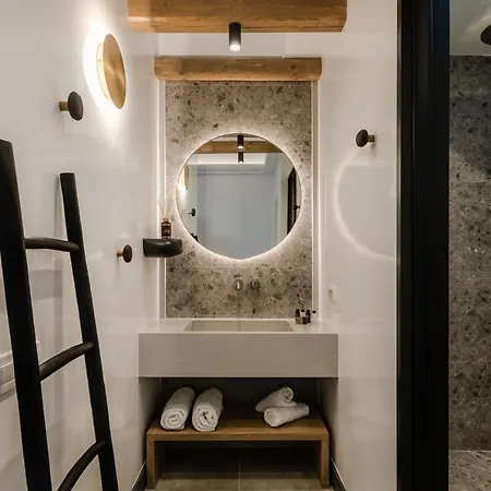 Vineyard Exclusive Suites