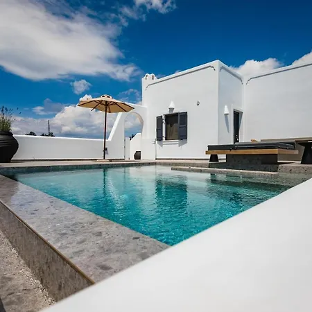 Vineyard Exclusive Suites Akrotiri (Santorini)