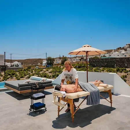 Aparthotel Vineyard Exclusive Suites 4*