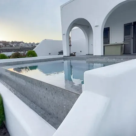 Vineyard Exclusive Suites 4*
