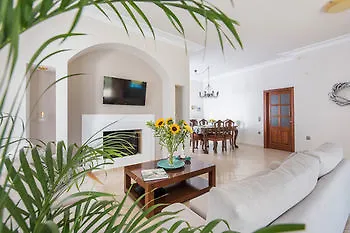 Aparthotel Vineyard Exclusive Suites Akrotiri (Santorini)