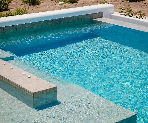 Vineyard Exclusive 4* Akrotírion